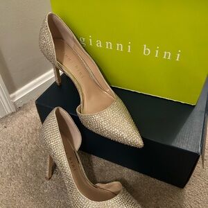 Gianni Bini Sparkling Gold Heels